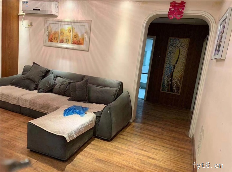 精装修,家电齐全水榭花都3室2厅1卫1500元/月